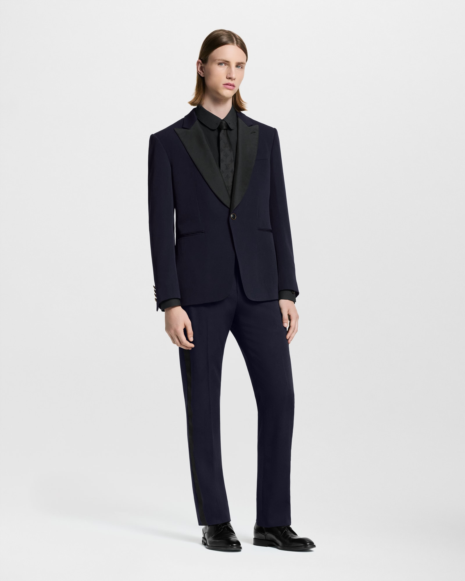 Louis Vuitton Tailor Made ネイビー スーツジャケット Louis Vuitton Tailor Made ネイビー スーツジャケット Louis